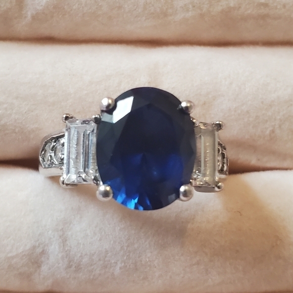 Sterling Silver Lab Created Blue Sapphire  Gem & CZ‎ Oval Cocktail Ring Size 6 - Picture 3 of 12